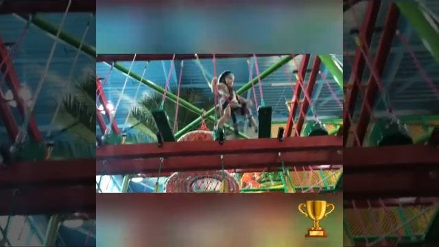 Самира Колбаева 5 лет (полоса препятствий) смотреть онлайн