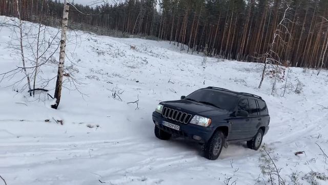 Jeep Grand Cherokee II WJ 2.7 CDRi Принцип работы полного привода.(режим OFF-ROAD и нет) смотреть онлайн