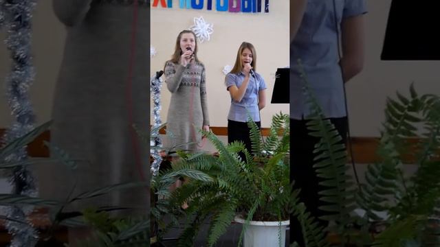 Молодежь - Я падала,я поднималась, Ты меня всегда хранил. смотреть онлайн