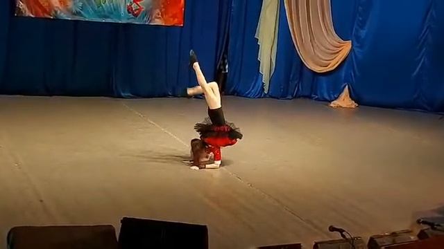 Рок н ролл - Латунова Валерия смотреть онлайн