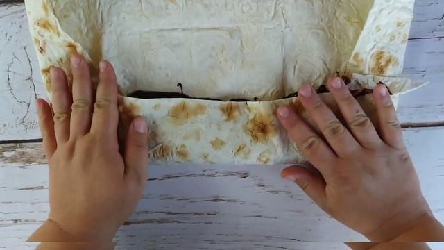 Штрудель с вишней и шоколадом!Ленивый штрудель из лаваша!