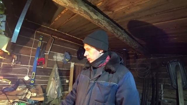 Наждак колбасит, в чём причина?  Знакомые на мотособаке. Заготовил топорище. Живу в деревне.