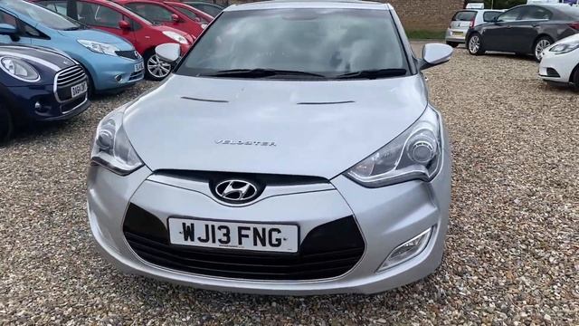 13 13 Hyundai Veloster 1.6 GDi Sport Hatchback 4dr Petrol Manual Euro 5 (140 ps) смотреть онлайн