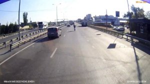 Прикольный байкер