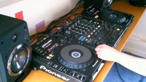 Pioneer CDJ 900 and DJM 900 nexus Drum and Bass Mix