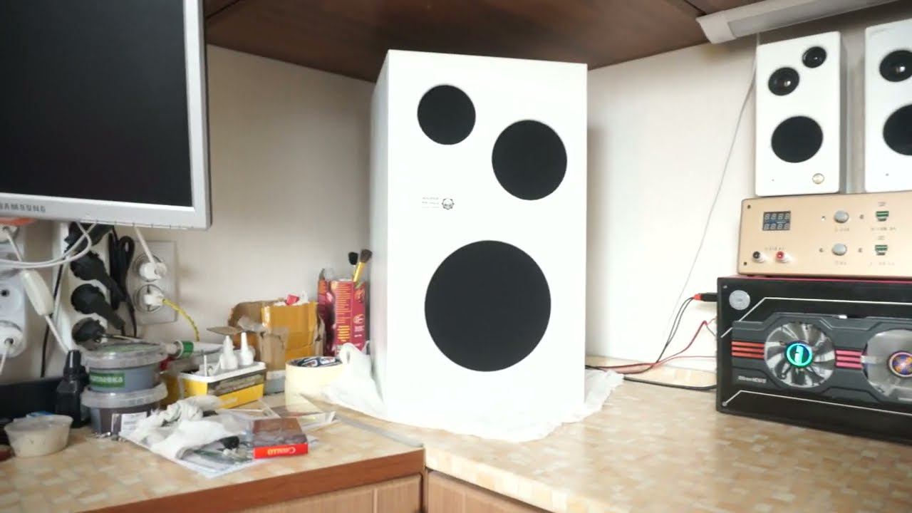 Советские колонки Белые и Чёрные какие лучше?