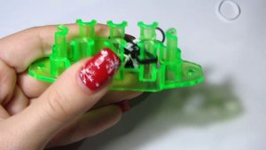 Простой браслет Зебра на Monster Tail из резинок Rainbow Loom Bands. Урок 35 Bracelet Zebra