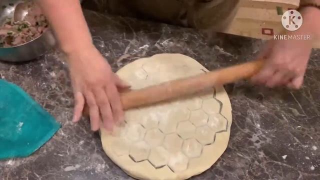 Домашние пельмени // Творчество на кухне // ЦДТ "Ново-Переделкино" смотреть онлайн