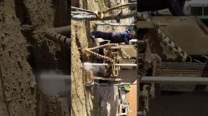 Бурение скважины на воду пневмоударником