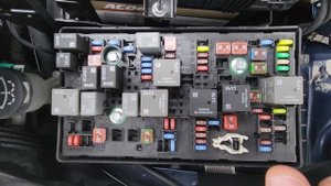 Chevrolet Cruze - STARTER FUSE & RELAY LOCATION (2008 - 2016)