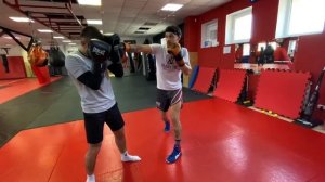 Мощный удар задней рукой. Комбинации для мма и бокса