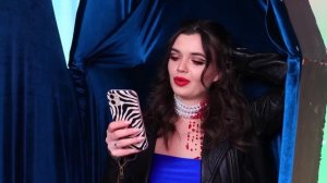 Вампиры удочерили меня! Как стать вампиром!