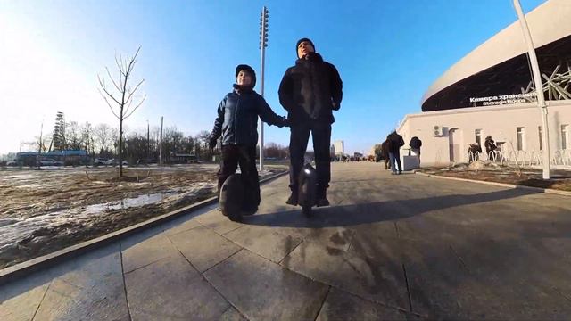 Прогулка верхом по району на Моноколёсах. Разговор обо всём, проба микрофонов и  воблинг.