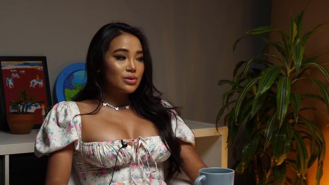 Общуха с Say Mo о разводе с Шако, конфликте с Назимой и переезде в Москву смотреть онлайн