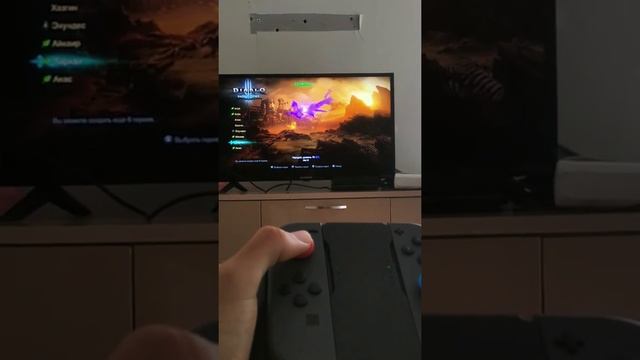 WOW! NINTENDO! playing nintendo switch in diablo 3 this is unreal