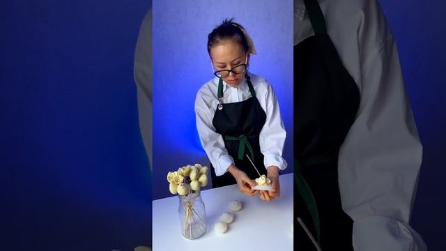 Шоколадная композиция клубника в шоколаде |шоколадные цветы #chocolate #шоколад #strawberry #shorts смотреть онлайн