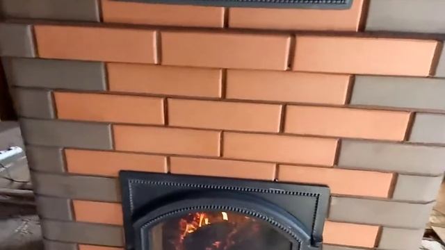 Каминопечь с хлебной камерой.
