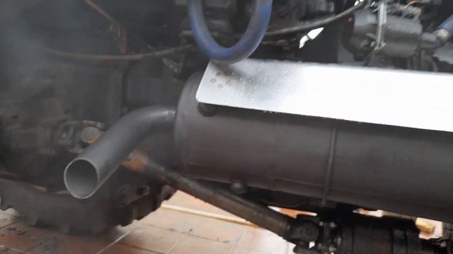 Самодельный глушитель на М ТЗ из ресивера ,работает тише заводского смотреть онлайн
