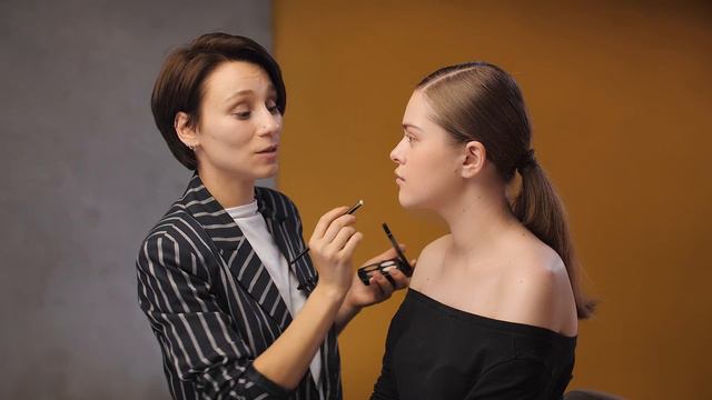 Научись у Софы. 4 урок смотреть онлайн