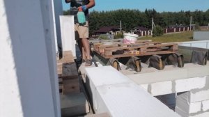 Кладка блока второго этажа