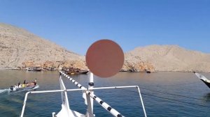 ОАЭ. Экскурсия В Оман Из Шарджы. Индийский океан. Матрос  Жжёт.