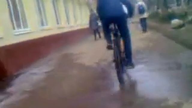 Покатушки зимой на велосипедах смотреть онлайн