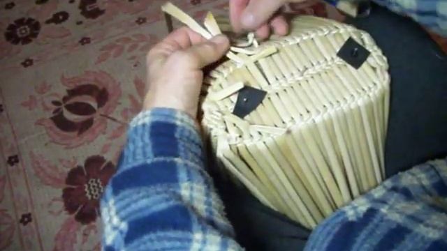Вязаная корзинка из рогоза,вяжем дно корзинки. Часть 3
