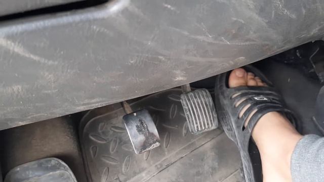 Хундай акцент глохнет смотреть онлайн