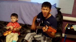 2-х летний ребенок исполняет песню группы "Ария"- "Штиль"