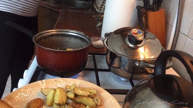 SUNDAY LUNCH/ВОСКРЕСНЫЙ ОБЕД смотреть онлайн