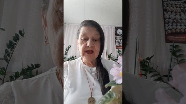 Вижу в каждом человеке Свет Божественной любви смотреть онлайн