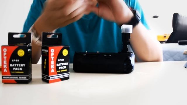 Opteka Cannon 60D Battery Grip. смотреть онлайн