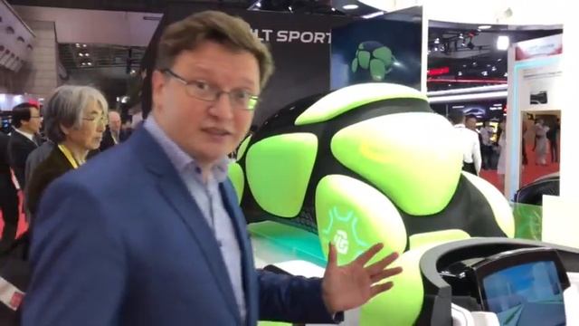 Резиновый автомобиль (мягкий и зеленый) - «Тойода»! смотреть онлайн