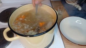 рыбный суп по-быстрому. из требухи форели