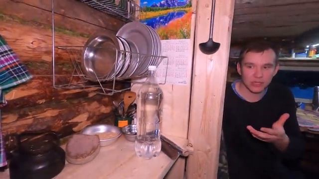 ИЗБА В ТАЙГЕ | СТРОЯТ ИЗБУ В ЛЕСУ | ОБЗОР ИЗБЫ ИПАТЫЧА И МИХАЛЫЧА  | ДОМИК ДЛЯ ДУШИ ВДАЛИ ОТ ЛЮДЕЙ