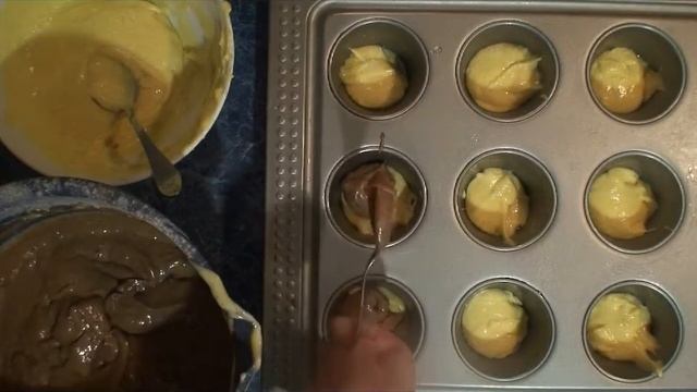 Рецепт: Кексы "Мини зебрики" смотреть онлайн