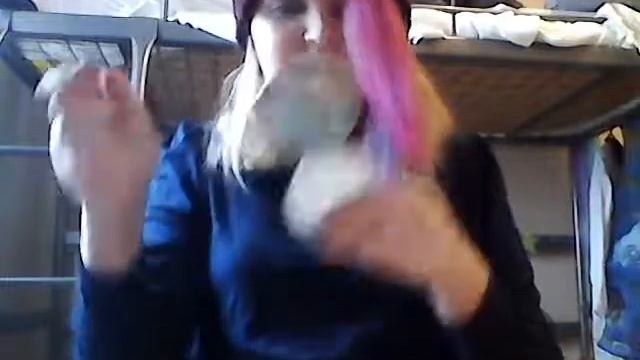 Образ ЭМО. Верни мне мой 2007!!! смотреть онлайн