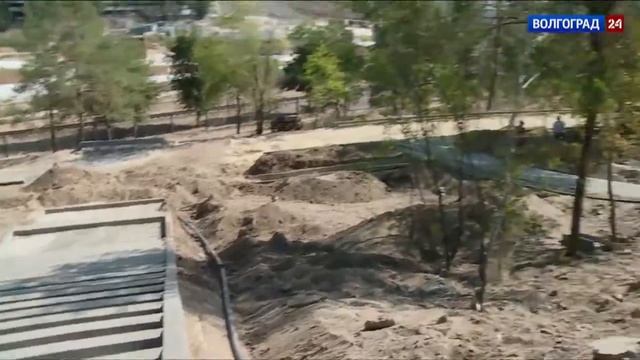 В Волгограде благоустраивают сквер имени Александры Пахмутовой смотреть онлайн