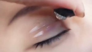 Как кореянки делают веки