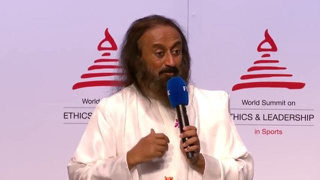 Шри Шри о спорте в штаб-квартире ФИФА (г. Цюрих, 16.09.2016) смотреть онлайн