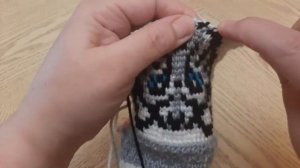 НОВИНКА 2021 : Новогодние тапочки-следки на спицах + тунисское вязание без швов // patik 2ЧАСТЬ