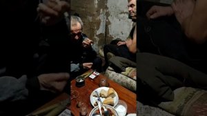 Алкаши и зуб который нужно срочно вырвать