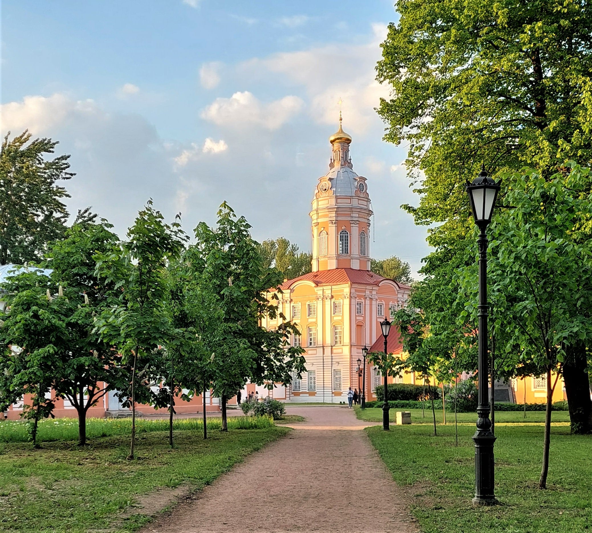 Митрополичий сад