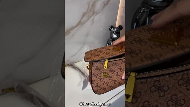 ?Распаковка сумки через плечо Guess Cordelia в Brandissimo