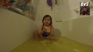 Развлечения для детей ванны Краски Пена и Шипелка Entertainment for children Badespass Tinti