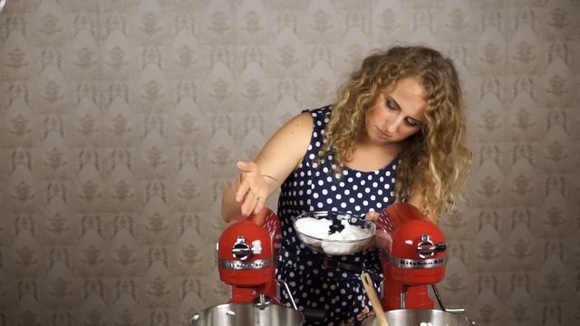 Сравнение миксеров KitchenAid Artisan 6.9 и Professional 5 Plus