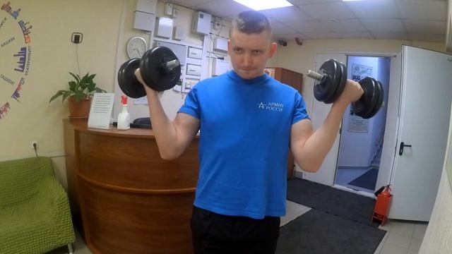 Как сделать бицепсы больше ВЫШЕ РЕЛЬЕФНЕЙ И ШИРЕ С ГАНТЕЛЯМИ! смотреть онлайн