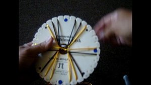 Плетеный браслет Кумихимо.