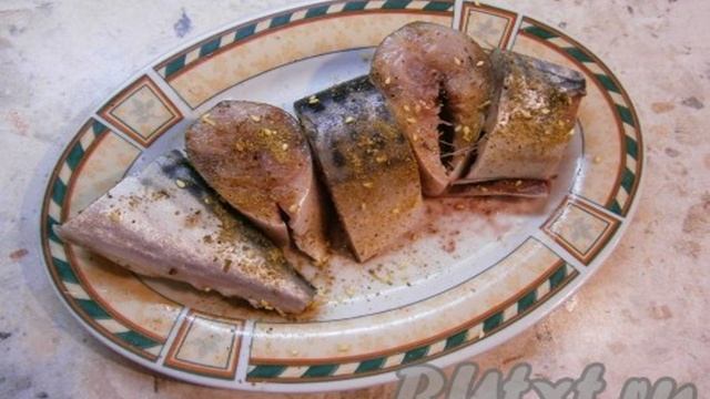Скумбрия на пару в мультиварке