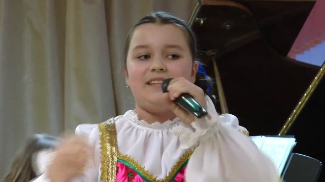 Поёт Анастасия Разживина (12 лет) смотреть онлайн